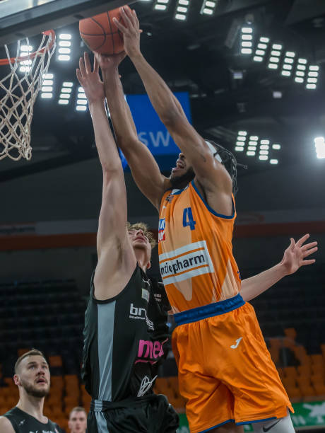 的比赛中 的比赛中